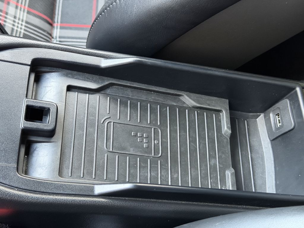 2018 Porsche 911 Image 52