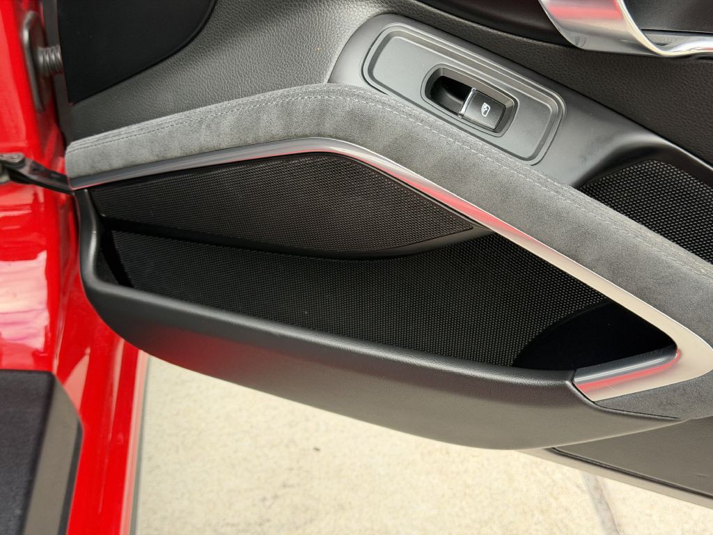 2018 Porsche 911 Image 61