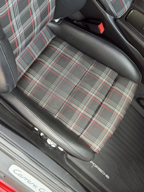 2018 Porsche 911 Image 66