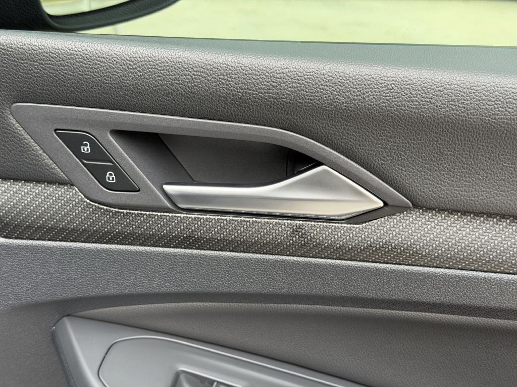 2022 Volkswagen Golf Image 55