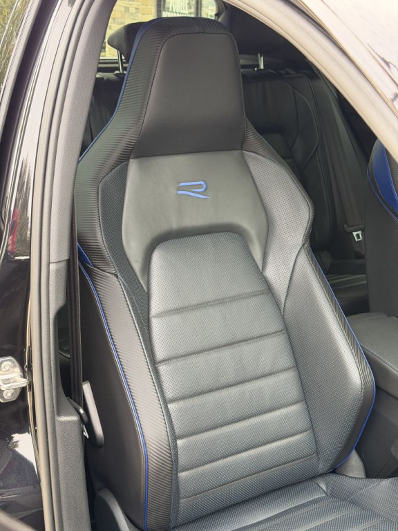 2022 Volkswagen Golf Image 60