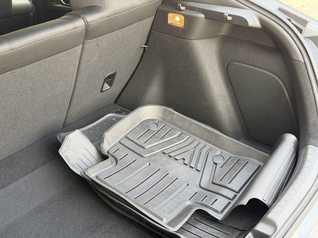 2023 Honda Civic Image 100