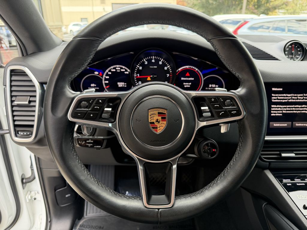 2022 Porsche Cayenne Image 31