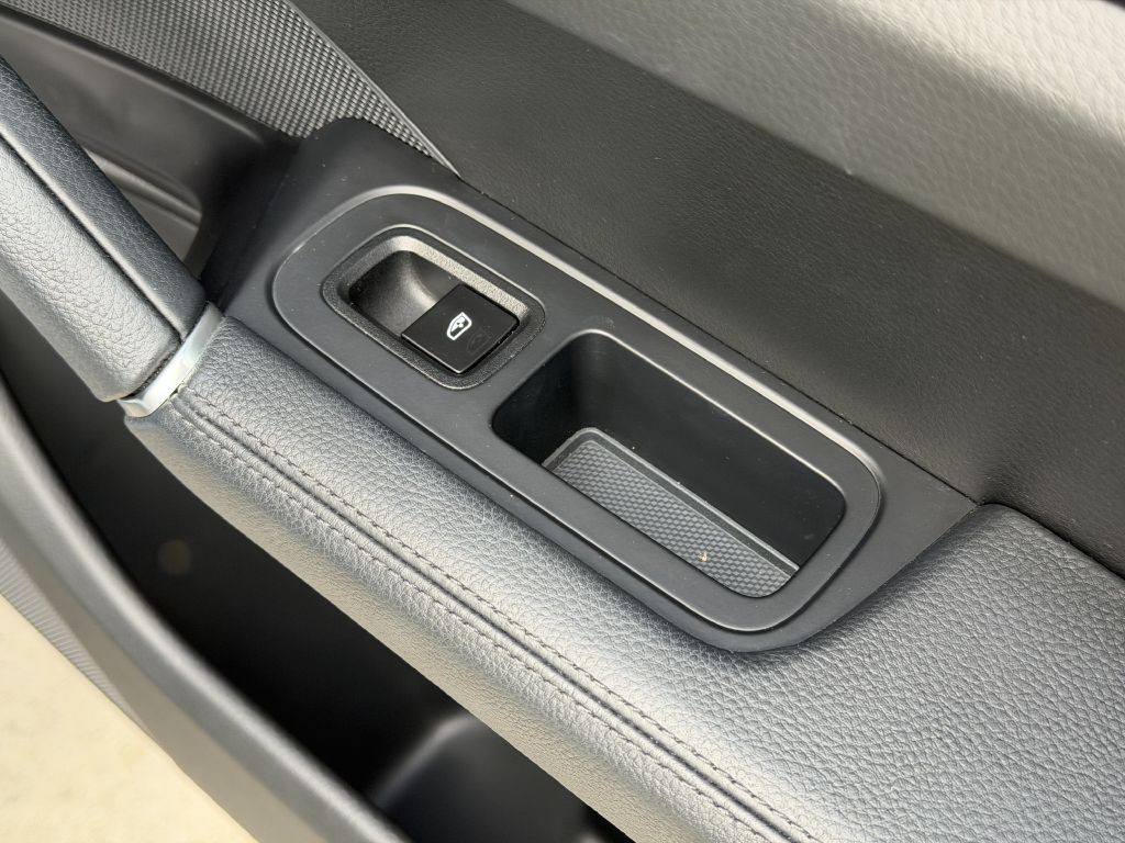 2022 Porsche Cayenne Image 60