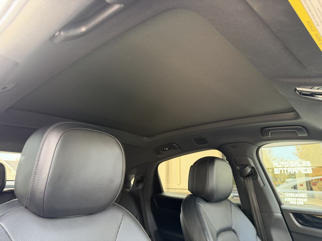 2022 Porsche Cayenne Image 70