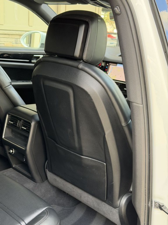 2022 Porsche Cayenne Image 80