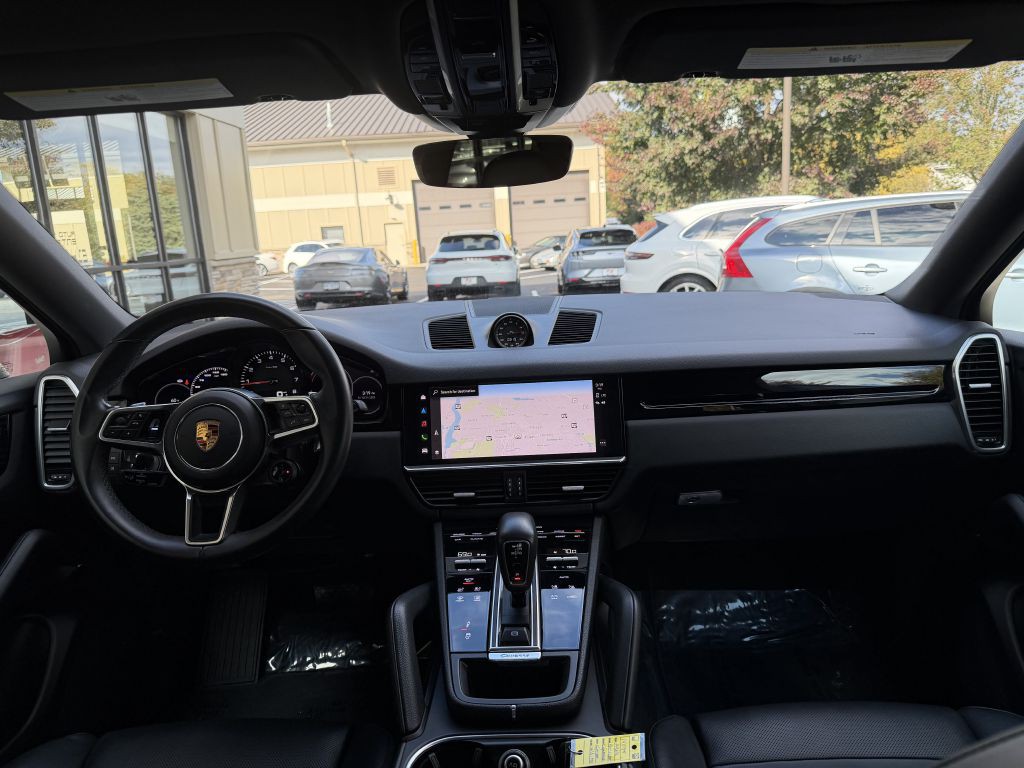2022 Porsche Cayenne Image 84