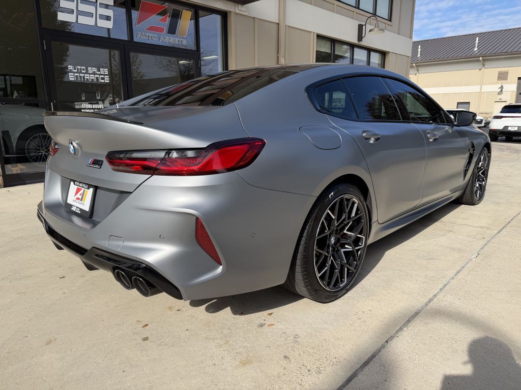 2024 BMW M8 Image 8
