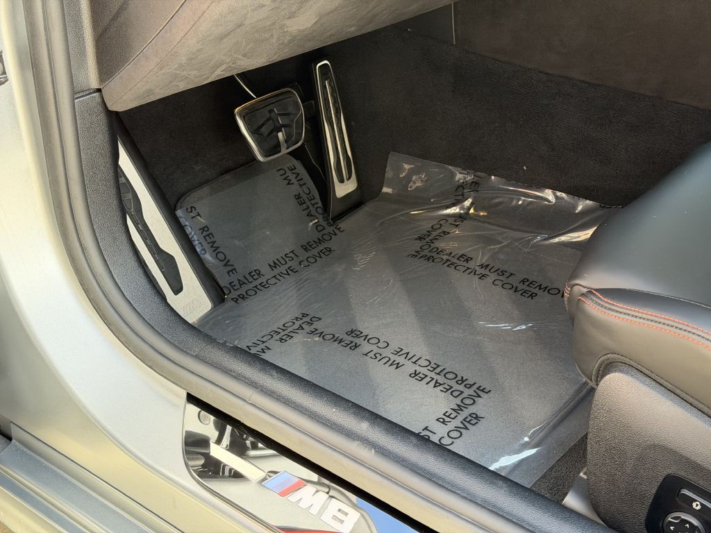 2024 BMW M8 Image 25