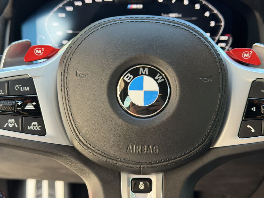 2024 BMW M8 Image 32
