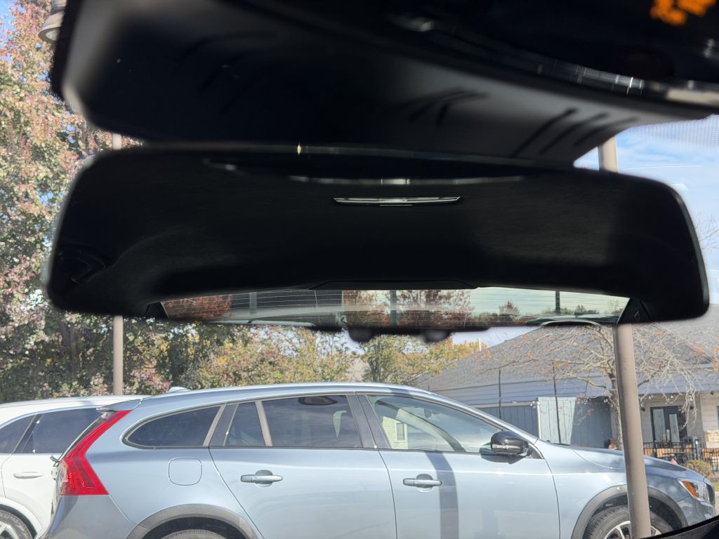 2024 BMW M8 Image 48