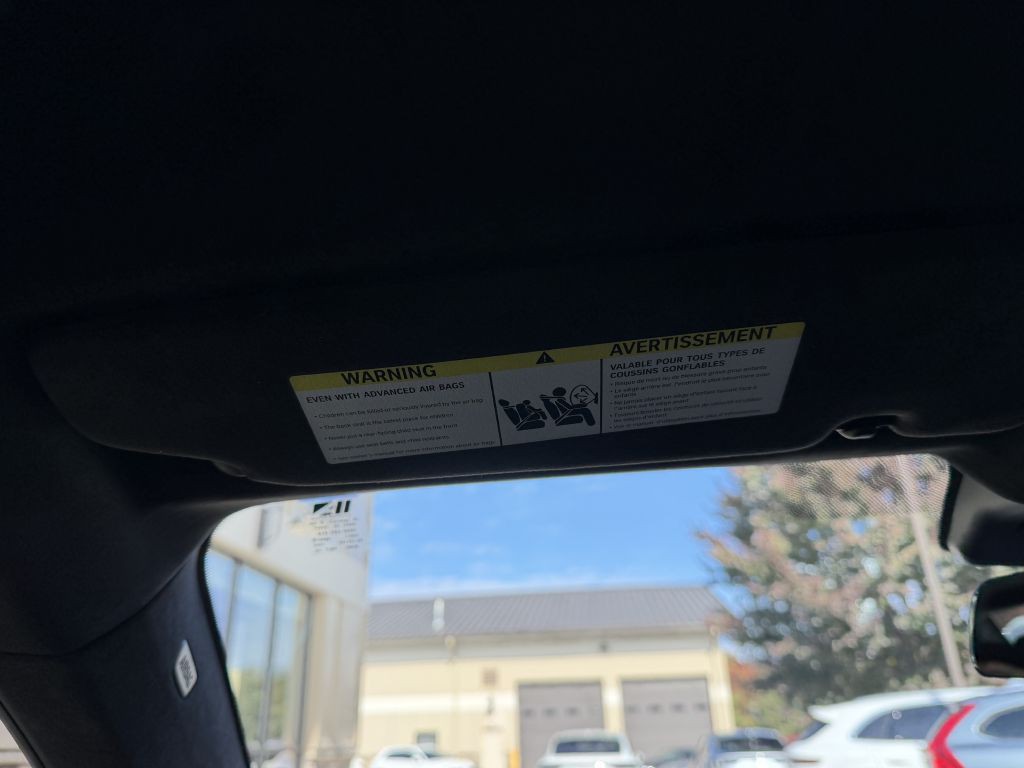 2024 BMW M8 Image 51