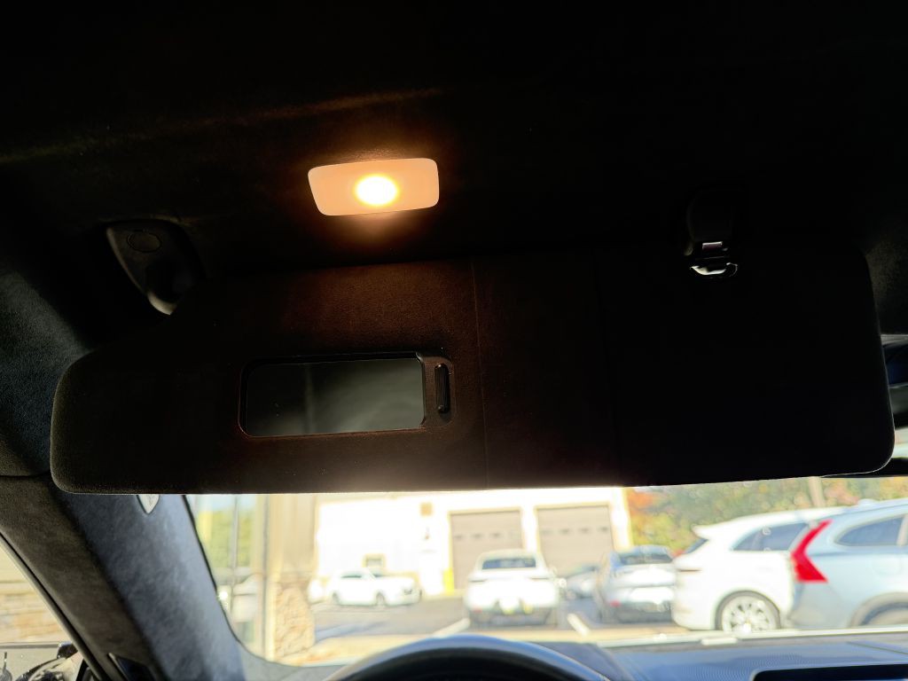 2024 BMW M8 Image 52