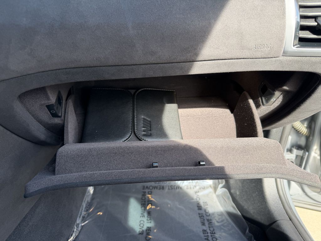 2024 BMW M8 Image 65