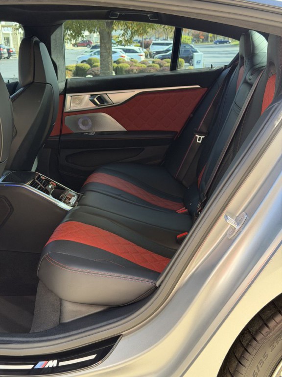 2024 BMW M8 Image 69