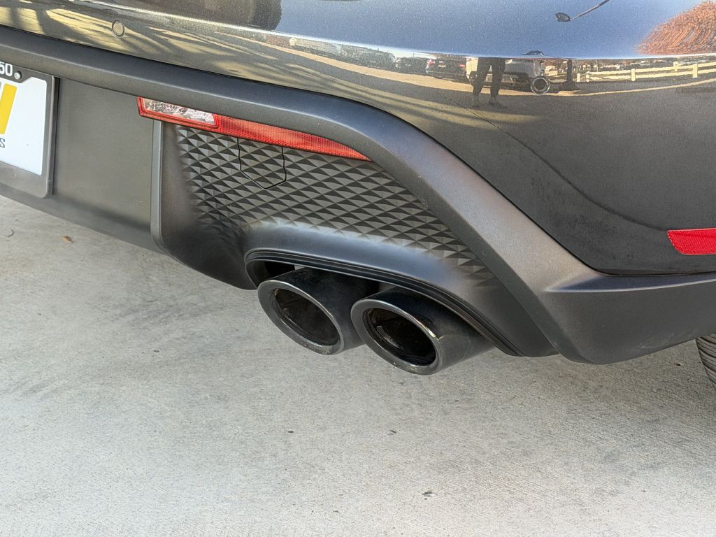 2022 Porsche Macan Image 17