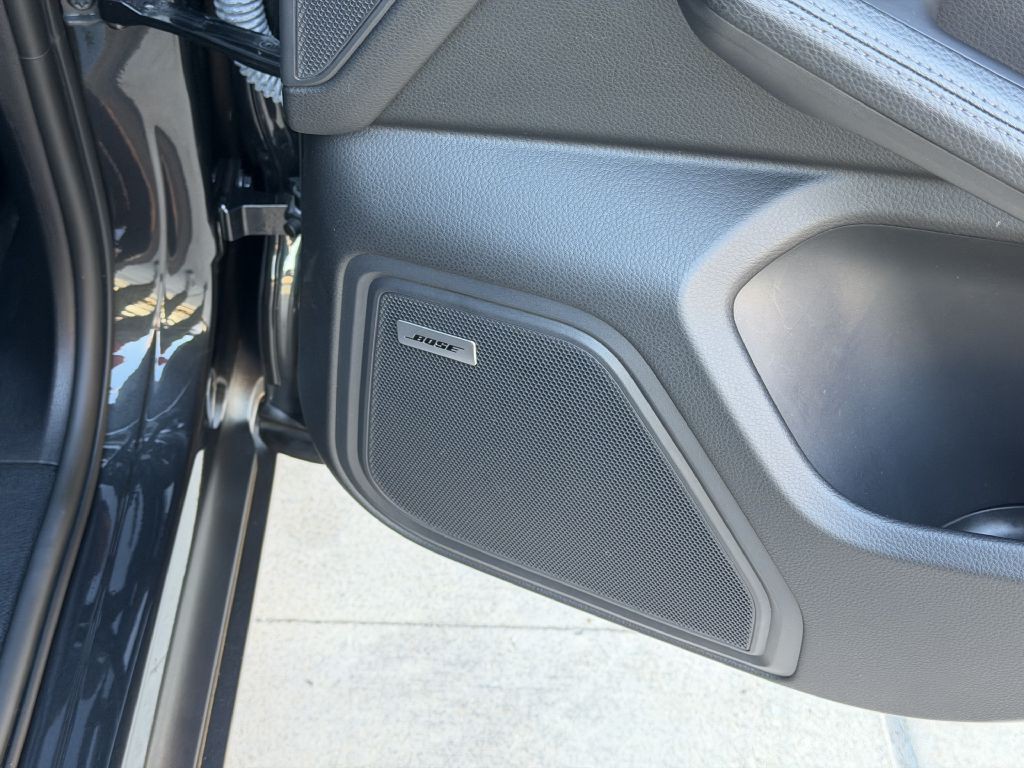 2022 Porsche Macan Image 84