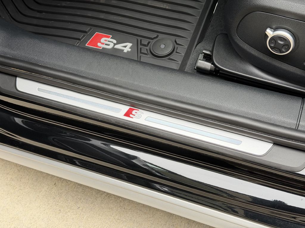 2022 Audi S4 Image 26