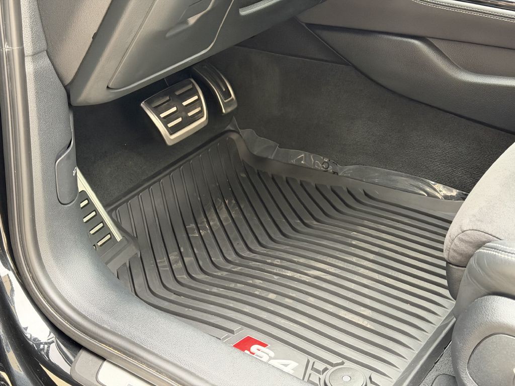 2022 Audi S4 Image 27