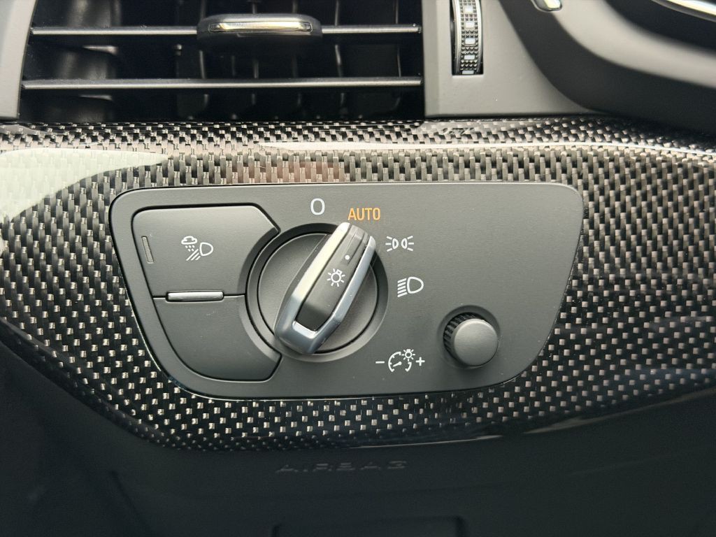 2022 Audi S4 Image 32