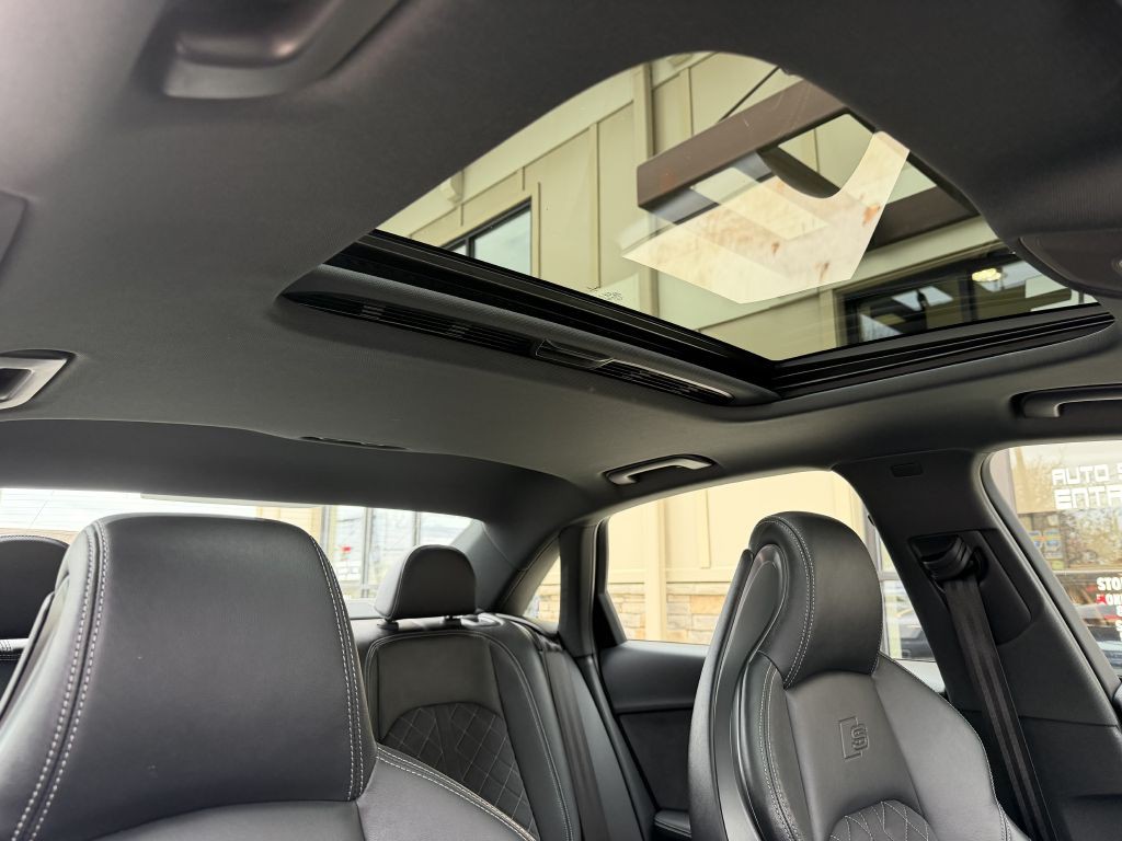 2022 Audi S4 Image 76