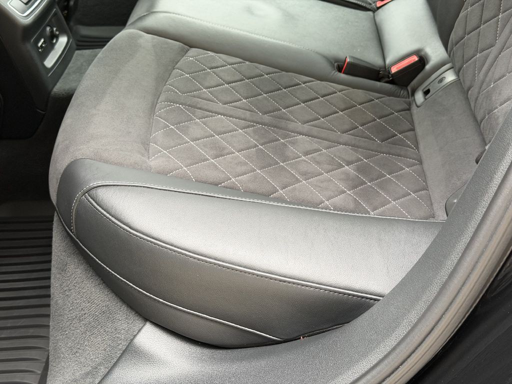 2022 Audi S4 Image 86