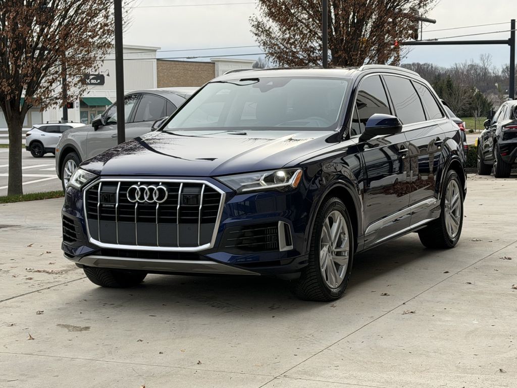 2022 Audi Q7 Image 10