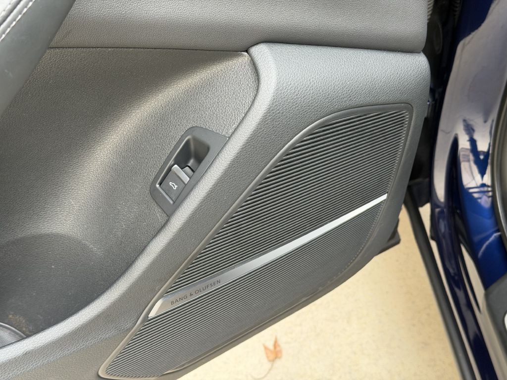 2022 Audi Q7 Image 24