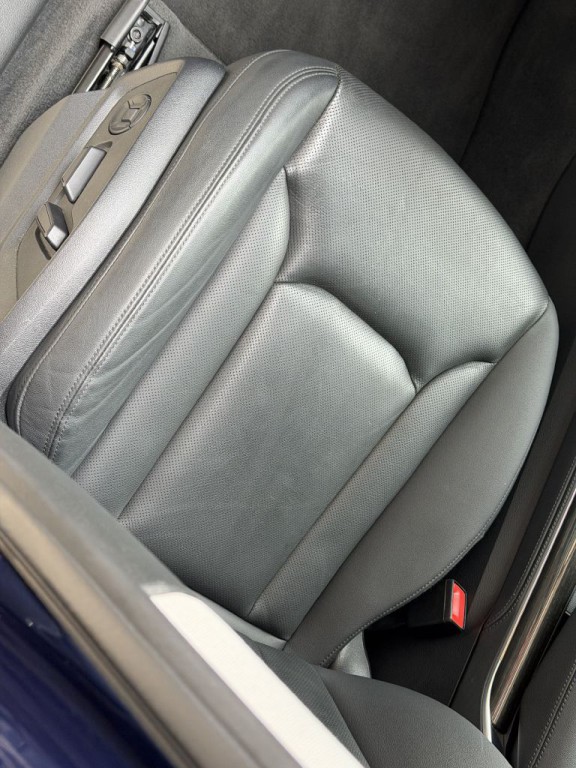 2022 Audi Q7 Image 27