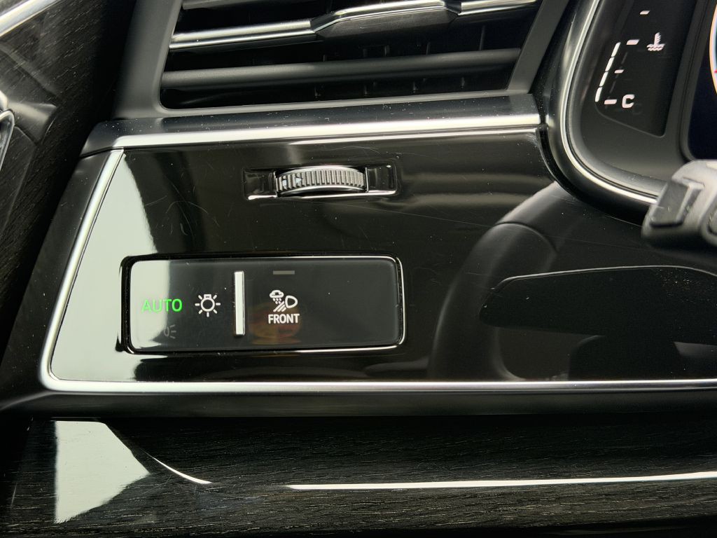 2022 Audi Q7 Image 28