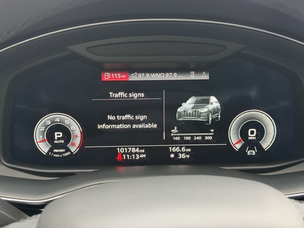 2022 Audi Q7 Image 38