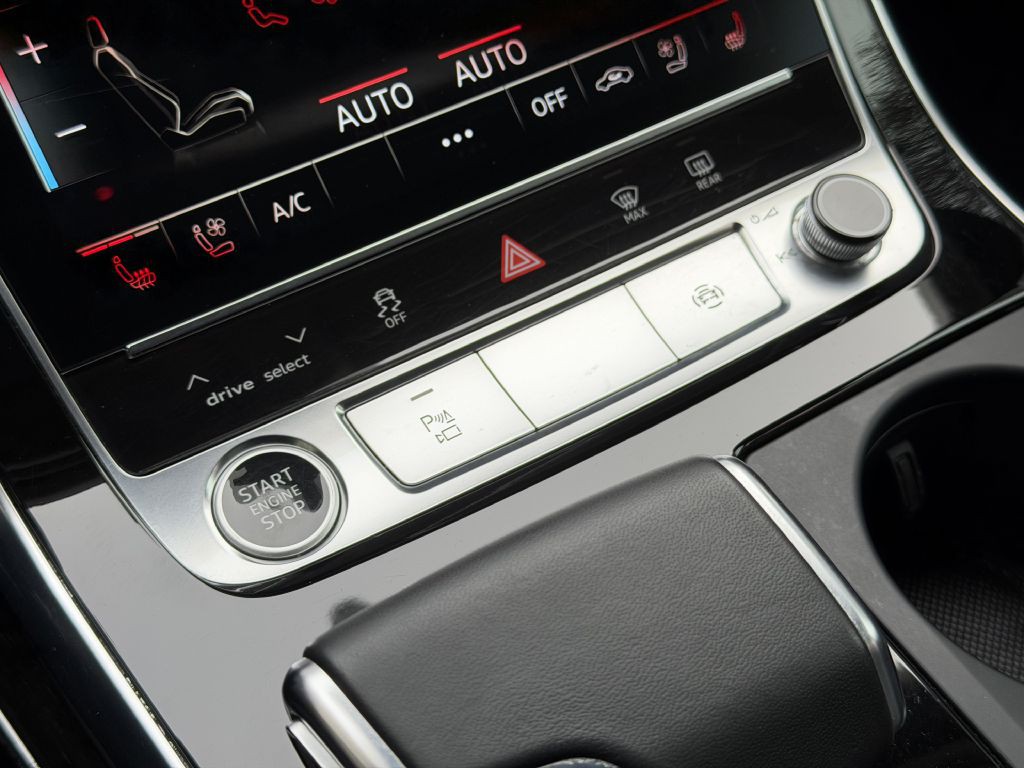 2022 Audi Q7 Image 42