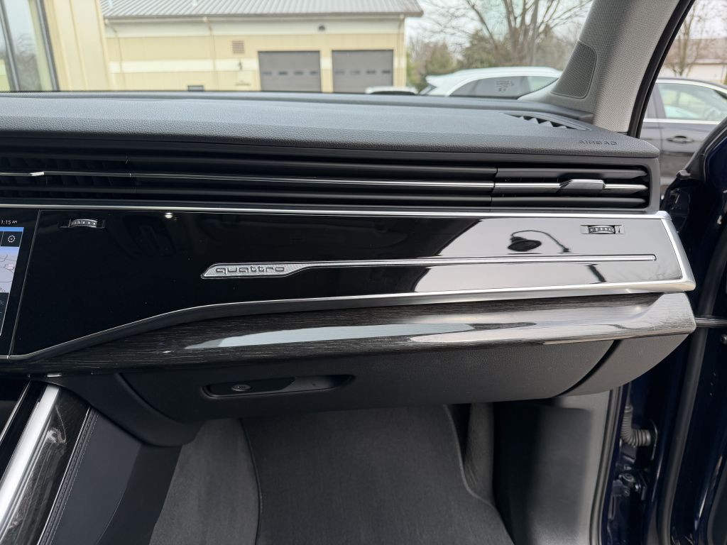 2022 Audi Q7 Image 60