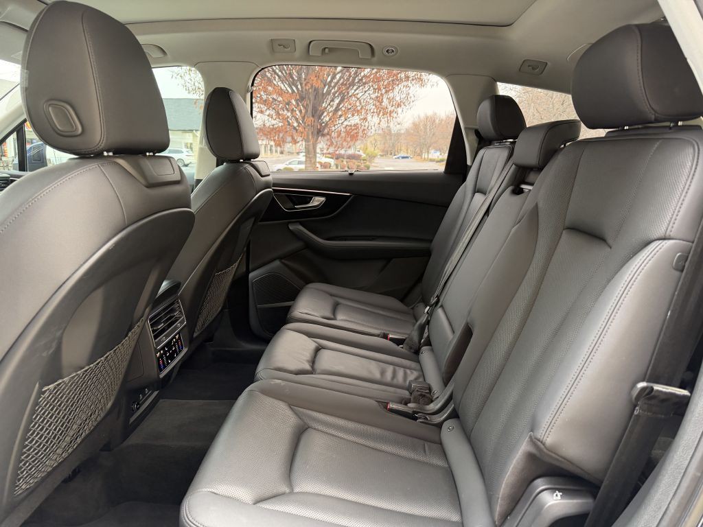 2022 Audi Q7 Image 75