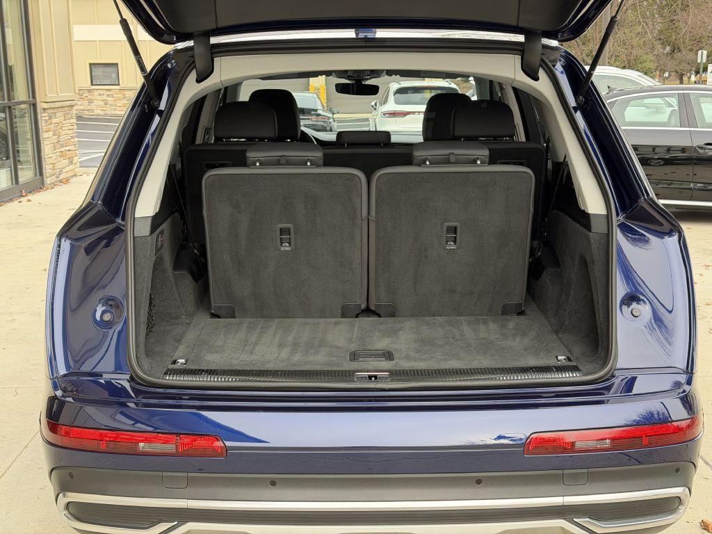2022 Audi Q7 Image 93