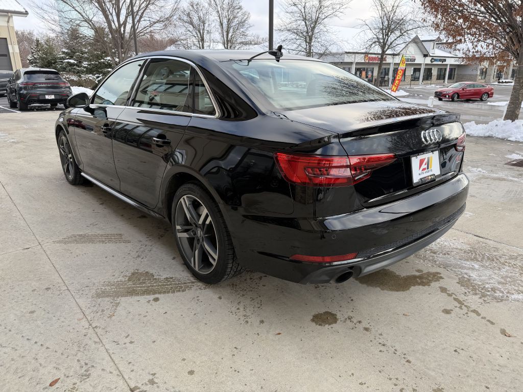 2017 Audi A4 Image 7