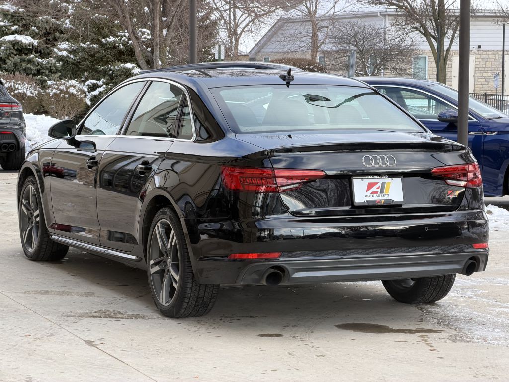 2017 Audi A4 Image 10