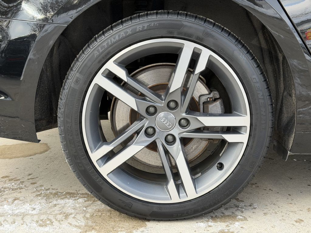 2017 Audi A4 Image 18