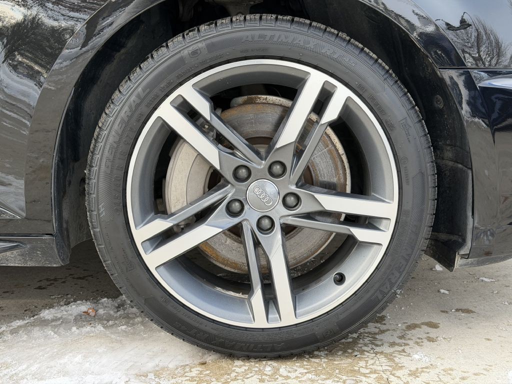 2017 Audi A4 Image 19