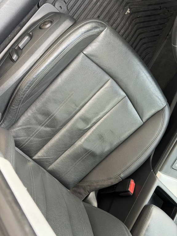 2017 Audi A4 Image 30