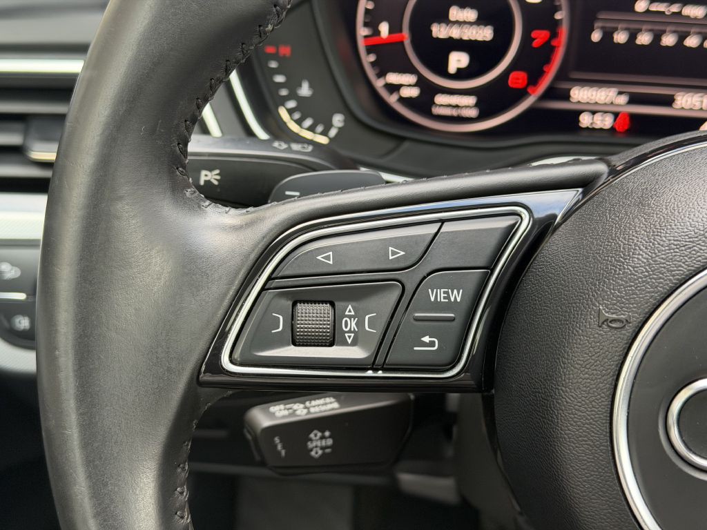 2017 Audi A4 Image 36