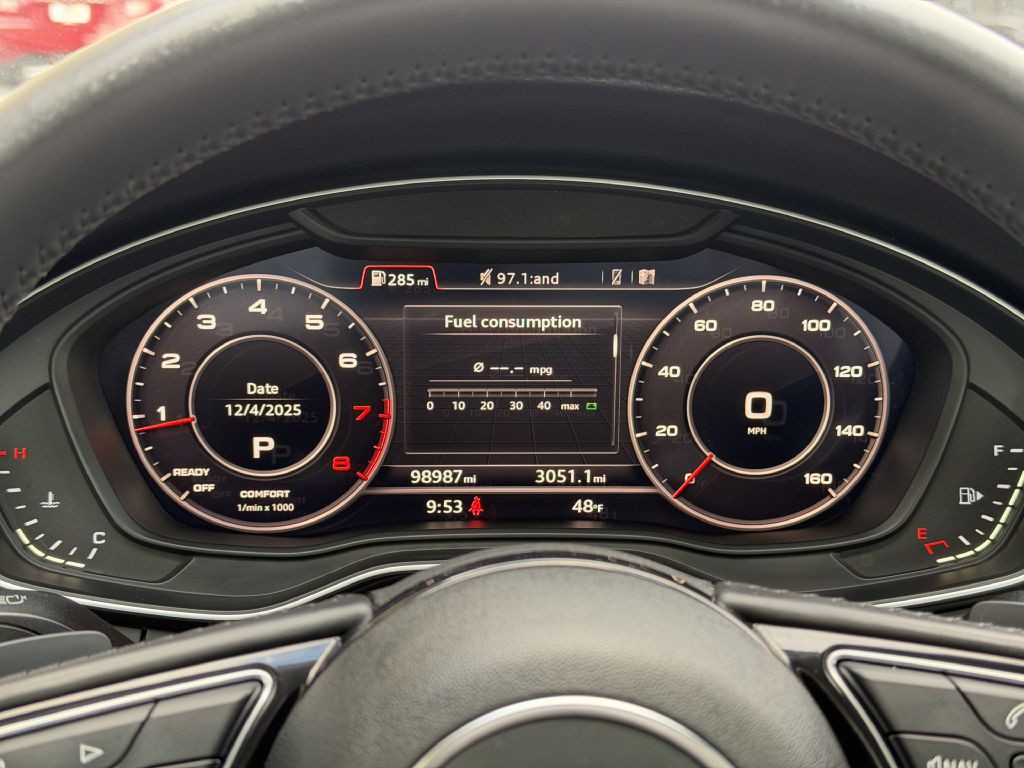 2017 Audi A4 Image 38