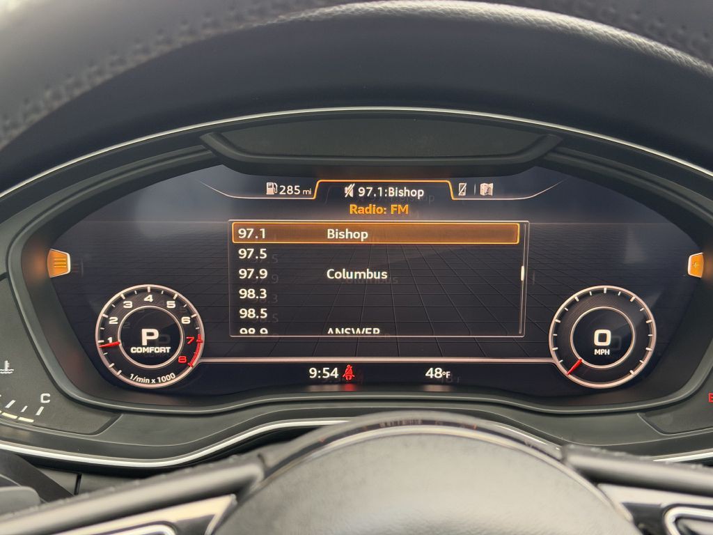 2017 Audi A4 Image 41