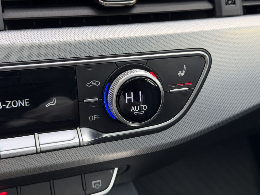 2017 Audi A4 Image 46