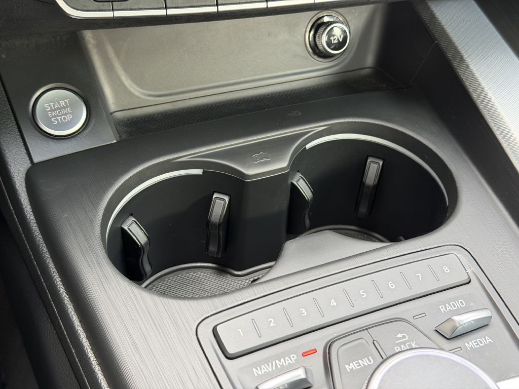 2017 Audi A4 Image 48