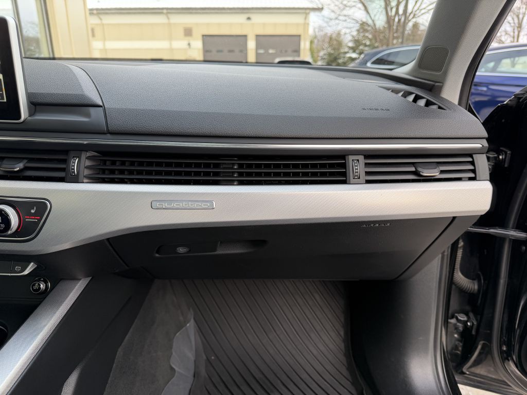 2017 Audi A4 Image 70