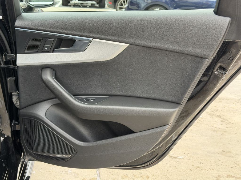 2017 Audi A4 Image 89