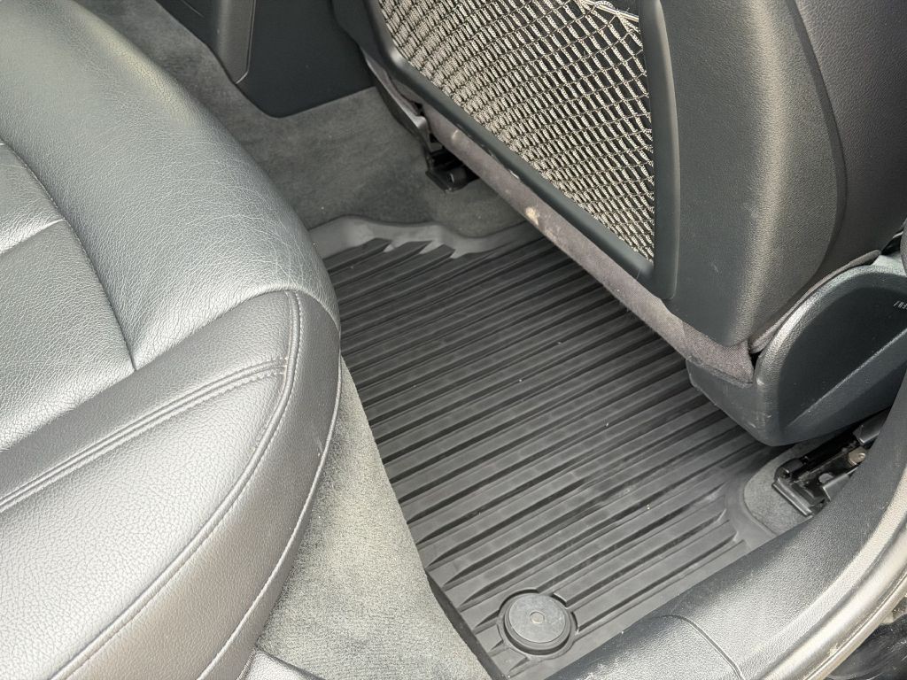 2017 Audi A4 Image 94