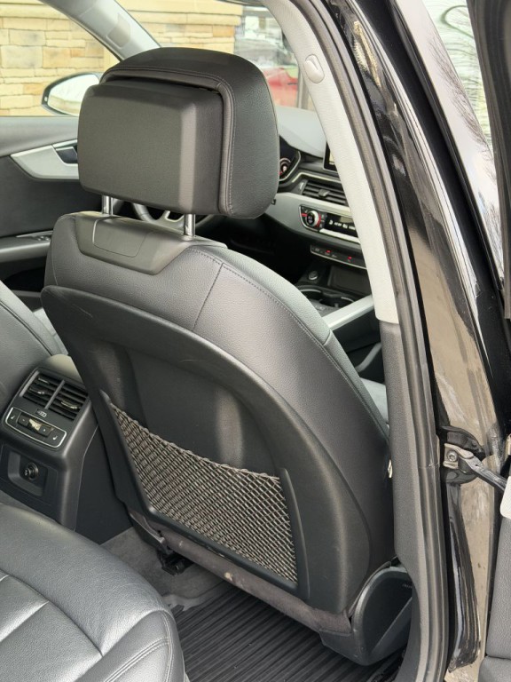 2017 Audi A4 Image 95