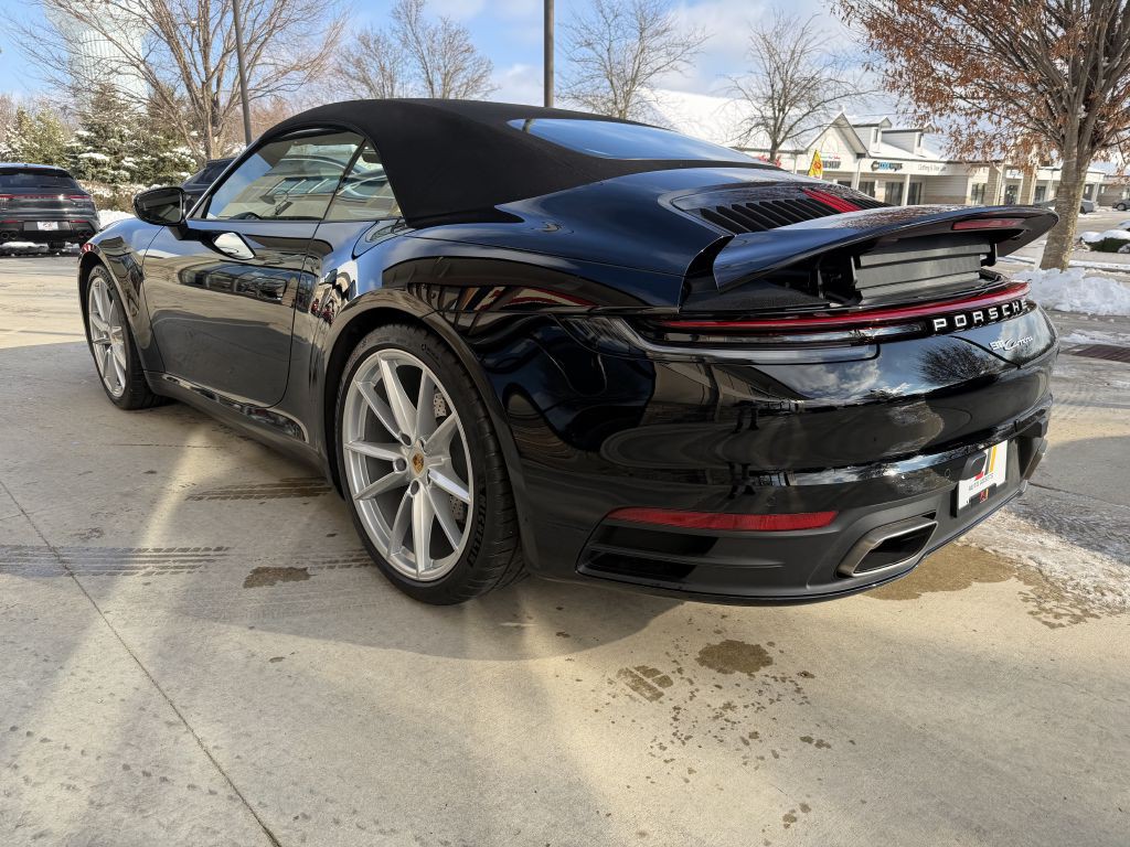 2020 Porsche 911 Image 8